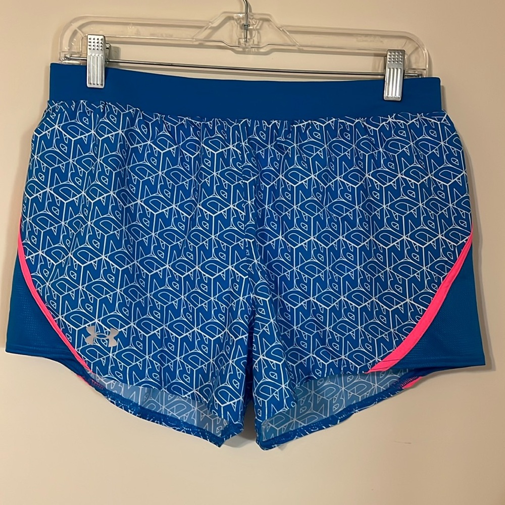 NWT UNDER ARMOUR LOOSE SPORT SHORTS